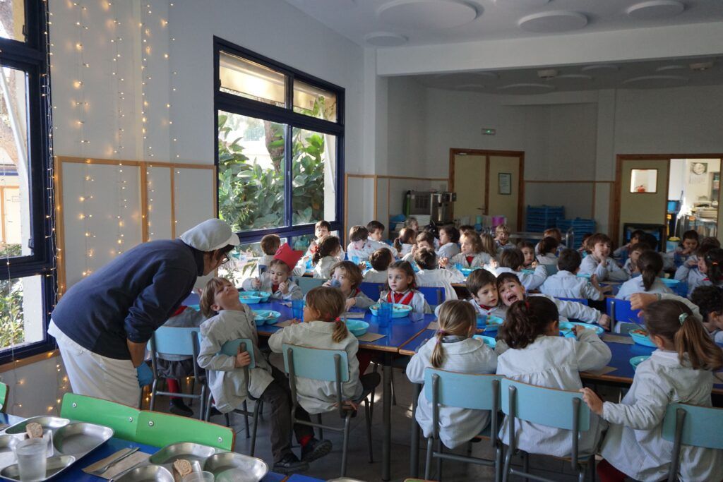 comedor escolar Edelweiss School